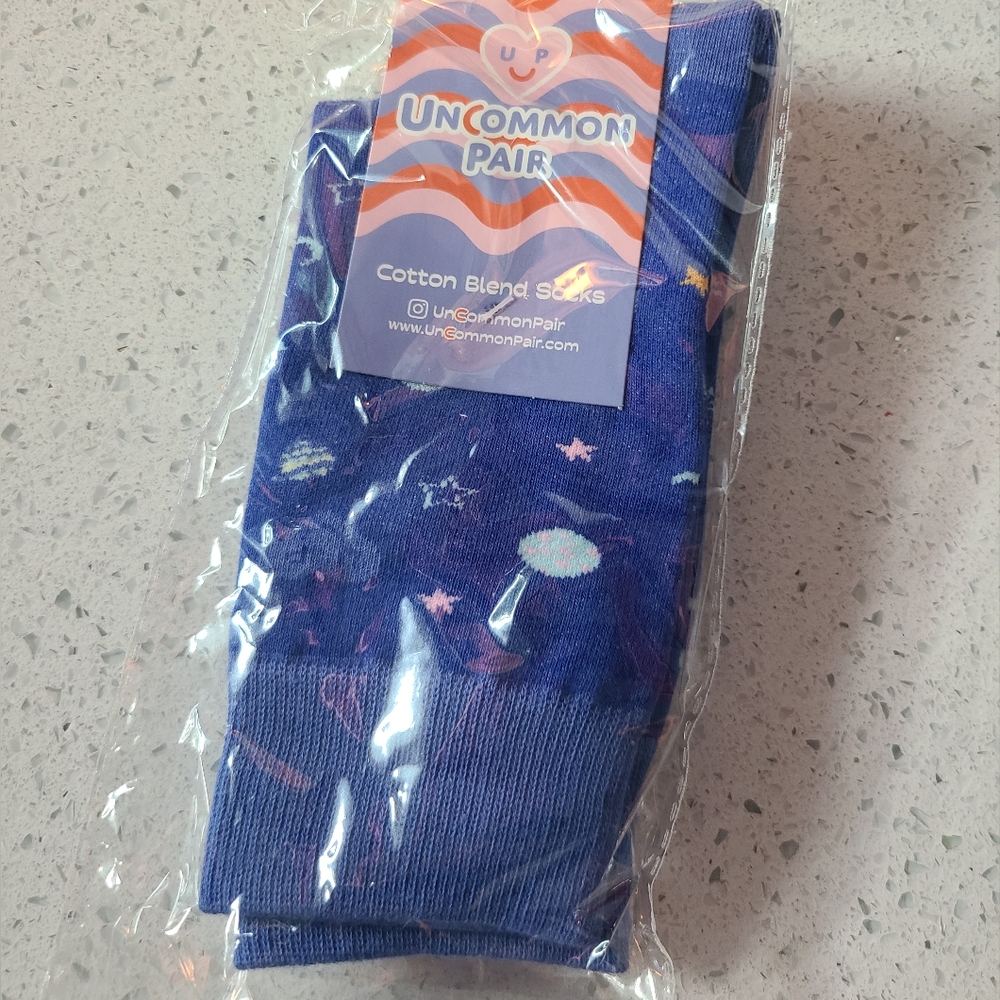 Uncommon Pair "space" socks🌛cute